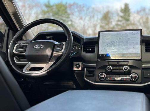 2022 Ford Expedition Max XLT