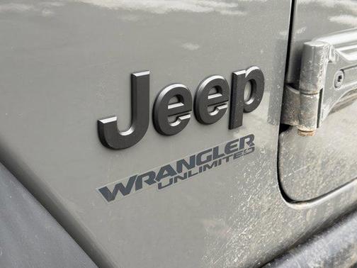 2020 Jeep Wrangler Unlimited Willys 4X4