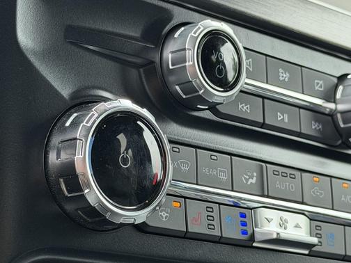 Black Metallic 2024 Ford F-350 Lariat