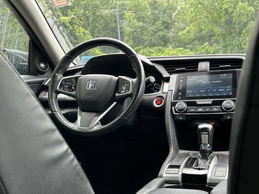 2016 Honda Civic Touring