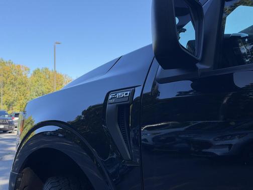 Agate Black Metallic 2022 Ford F-150 XLT