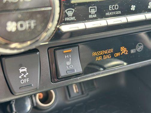 2021 Toyota RAV4 Prime SE