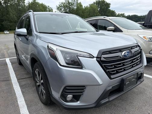 Ice Silver Metallic 2023 Subaru Forester Limited