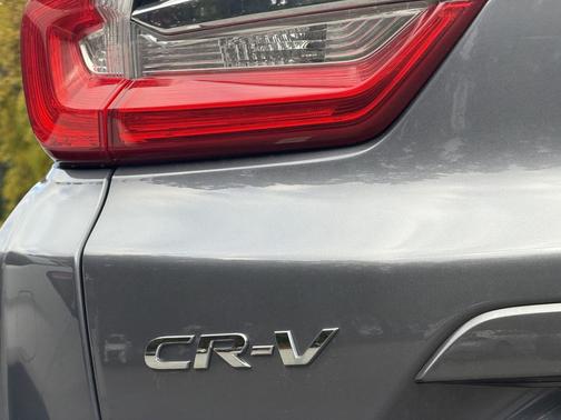 Gray 2018 Honda CR-V Touring