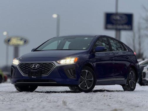2022 Hyundai IONIQ Plug-In Hybrid SEL