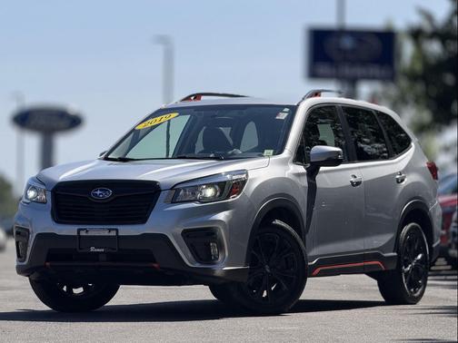 Ice Silver Metallic 2019 Subaru Forester Sport