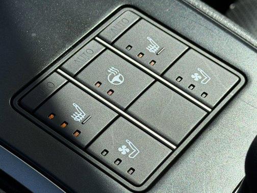 2023 Lexus UX 250h F Sport