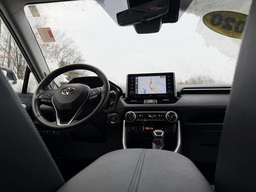 2020 Toyota RAV4 Limited
