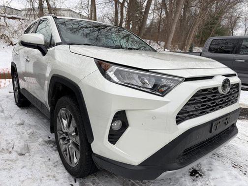 2020 Toyota RAV4 Limited