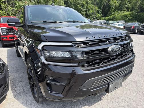 Agate Black Metallic 2022 Ford Expedition Max Limited