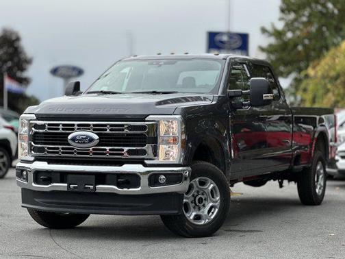 2026 Ford F-350 XLT