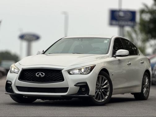 Majestic White 2018 INFINITI Q50 3.0t LUXE
