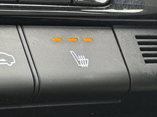 2021 Hyundai ELANTRA Limited