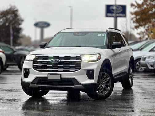 2025 Ford Explorer Active