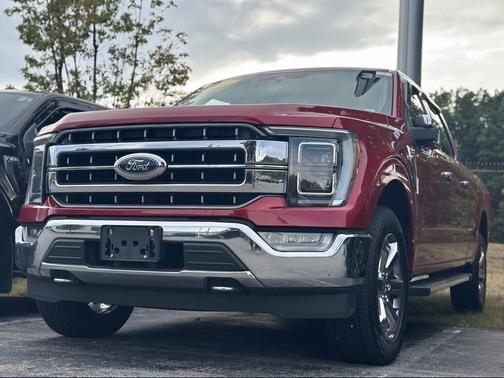 Rapid Red Metallic Tinted Clearcoat 2021 Ford F-150 Lariat