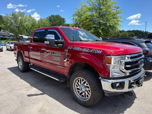 Rapid Red Metallic Tinted Clearcoat 2022 Ford F-350 Lariat