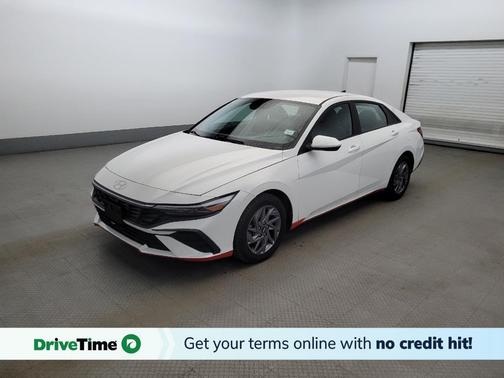 Serenity White 2024 Hyundai ELANTRA SEL