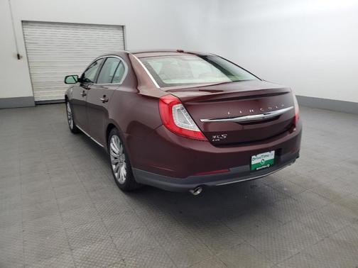 2015 Lincoln MKS Base