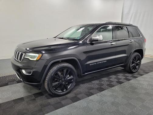Diamond Black Crystal Pearlcoat 2018 Jeep Grand Cherokee Limited