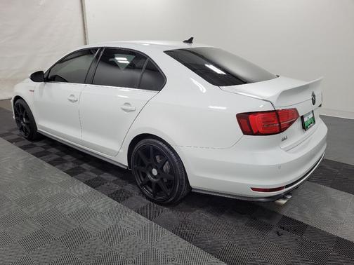 2017 Volkswagen Jetta GLI
