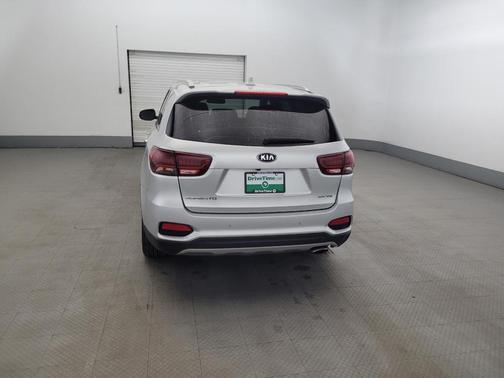 Sparkling Silver 2019 Kia Sorento EX