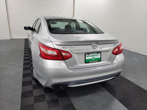 2016 Nissan Altima 2.5 SR
