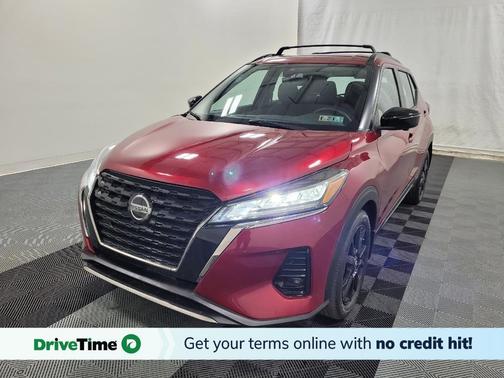 Scarlet Ember Tintcoat 2022 Nissan Kicks SR