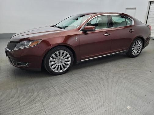 2015 Lincoln MKS Base