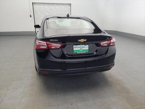 2022 Chevrolet Malibu FWD LT