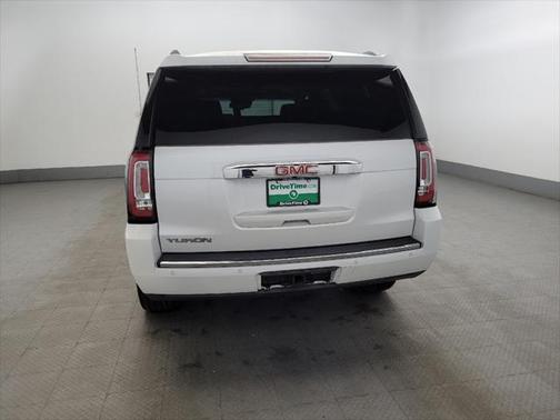 2016 GMC Yukon Denali