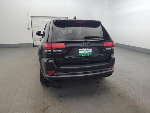 Diamond Black Crystal Pearlcoat 2019 Jeep Grand Cherokee High Altitude