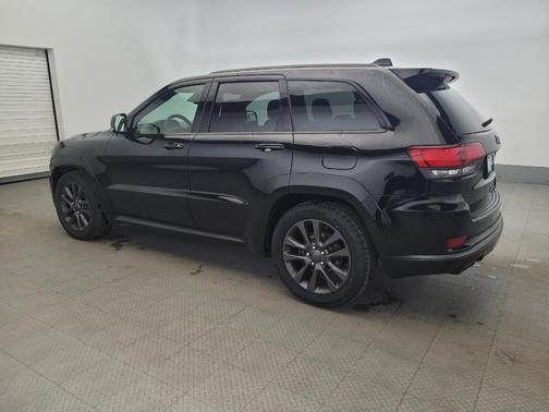 Diamond Black Crystal Pearlcoat 2019 Jeep Grand Cherokee High Altitude