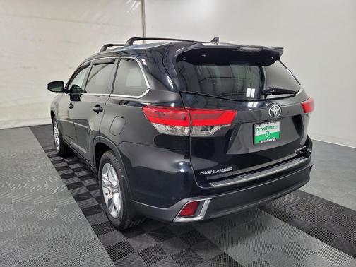 2017 Toyota Highlander Limited Platinum