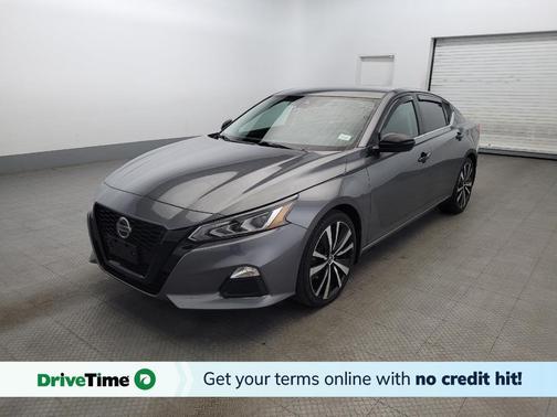 2022 Nissan Altima SR FWD