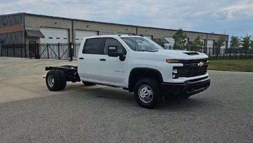 2026 Chevrolet Silverado 3500 WT