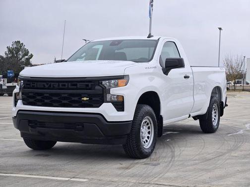 Summit White 2025 Chevrolet Silverado 1500 WT