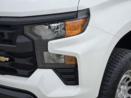 Summit White 2025 Chevrolet Silverado 1500 WT