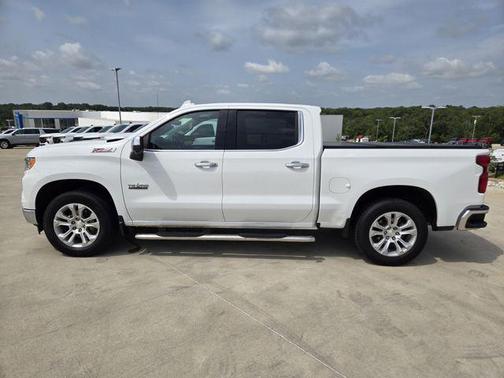 Summit White 2022 Chevrolet Silverado 1500 LTZ