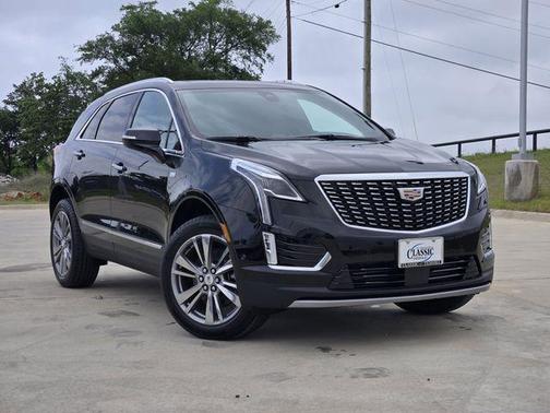 Stellar Black Metallic 2026 Cadillac XT5 Premium Luxury