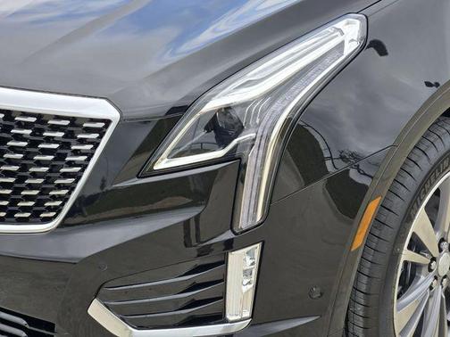 Stellar Black Metallic 2026 Cadillac XT5 Premium Luxury