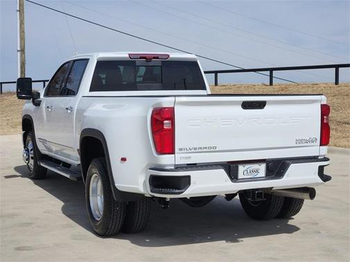 2026 Chevrolet Silverado 3500 High Country