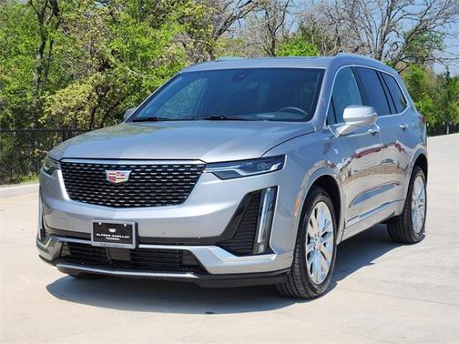 2025 Cadillac XT6 Premium Luxury FWD