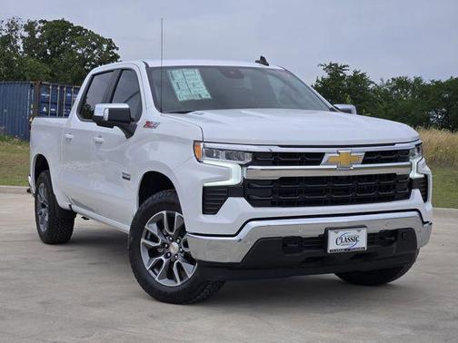 Summit White 2026 Chevrolet Silverado 1500 LT