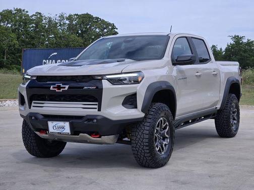 White Sands 2026 Chevrolet Colorado ZR2