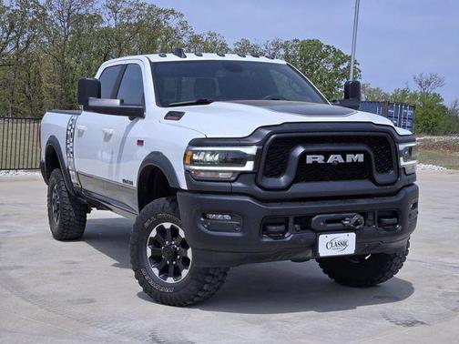 Bright White Clearcoat 2022 RAM 2500 Power Wagon