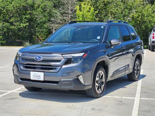2025 Subaru Forester Premium