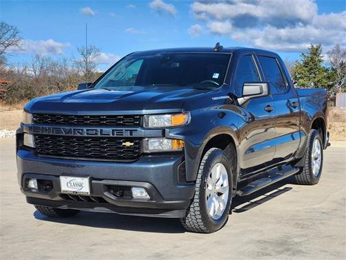 2022 Chevrolet Silverado 1500 Custom