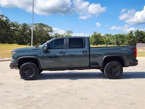 2026 Chevrolet Silverado 2500 ZR2