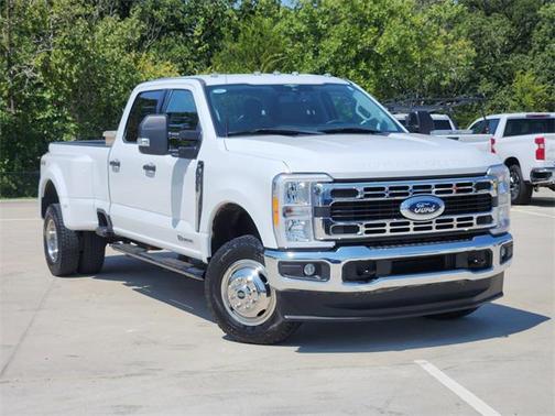 2023 Ford F-350 XLT