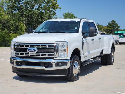 2023 Ford F-350 XLT